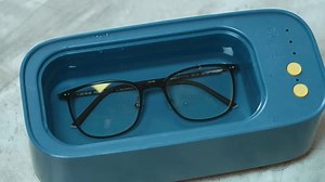 Ultrasonic Cleaner Action Cleaning Eyeglasses Blue Stock Footage Video (100% Royalty-free) 3533255459 | Shutterstock