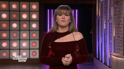 me 🎶 #kellyoke | The Kelly Clarkson Show