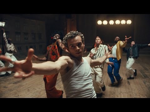 Back On 74 by Jungle Lyrics Meaning - Nostalgia's Rhythmic Pulse in Modern Beats - Song Meanings and Facts