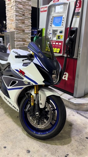 Building a Suzuki GSXR 1000R