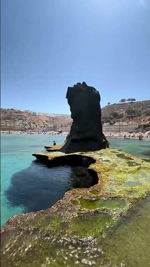 🏝️🇲🇦 Cette plage secrète d’Al Hoceïma va te laisser sans voix… 😳🌊