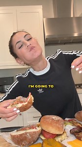 How to Make Juicy Cheeseburgers in the Air Fryer! It’s time to rethink the traditional method of making a cheeseburger! This air fryer cheeseburger recipe is quick, easy, and delicious! Not only will it save you lots of cook time, but it also makes deliciously crispy burgers that are juicy and full of flavor. Perfect for burger nights or game days! https://jazz-leaf.com/recipes-index-full/air-fryer-cheeseburgers | Jazz Leaf