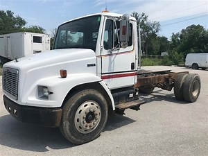 1999 Freightliner FL90 Cab & Chassis | Transportation