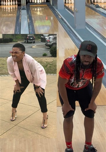 Bruh ain’t no f-in way 😐 #bowling #bowlingtiktok #bowlingmeme #twohandedbowling #purplehammer