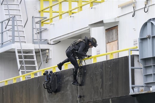 Unsinkable drone, climbing robot on show at maritime police’s demonstration on covert tools