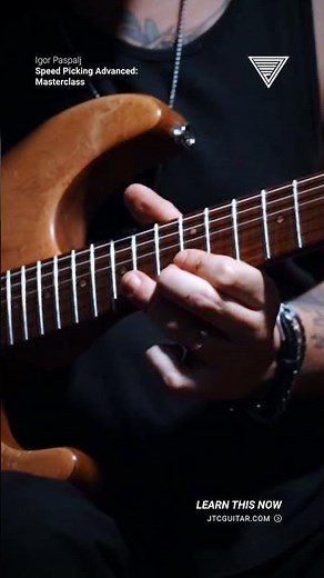 This guitarist's precision is unmatched