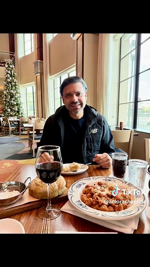 Explorando Disney Springs: Restaurantes e Compras