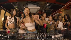 【Nicki Minaj中字】麻辣鸡新单「 Red Ruby Da Sleeze / 猩红露比 」歌词解析双语字幕-亦伊昕-音乐-哔哩哔哩视频