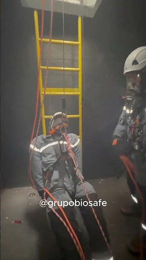 Resgate em espaço confinado em ação! 👩🚒🚨