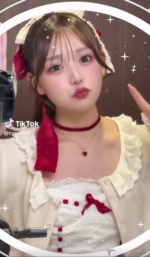 CapCut入れた!!!!!! めっちゃ編集しやすいね！ これから編集頑張る!!!!!! #ふりさん @ふーりー 固定 @ひな💛💫 @ハルト/るとまる🍬 @空珠 @フレクラ @パルたんは世界を救うིྀ🌸🍡💞