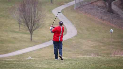 Lights at Waveland could mean night golf, but neighbors are concerned