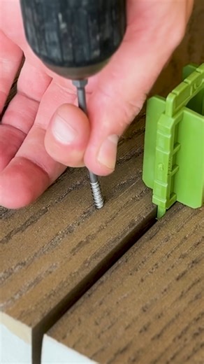 Millboard on Instagram: "The best fixings are the ones you can’t see. Millboard’s exclusive Durafix® screws are engineered for a seamless finish. Take a close look at the facts: 🔎 Our unique Lastane® surface flexes back over the screw head, leaving it almost invisible. 🔎 No pre-drilling or countersinking required for face-fixing. 🔎 No unsightly screw heads or clips to catch on feet or furniture. 🔎 A2 Stainless Steel with a 6-point torx head for a smooth, waxed drive. Whether you're fixing th