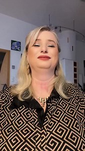 Daphne de Luxe#alpensqwaw_510 #lipsync #tiktok #lipsynccomedy #comedy | Alpensquaw Birgit