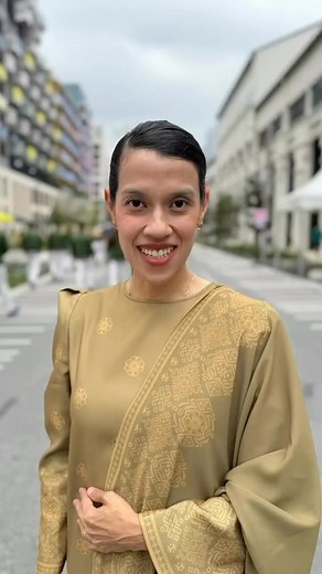 204K views · 10K reactions | Malaysia we are ready Here with our flag bearer Bertrand, holding in the tears for what this means to our country but also the realisation I made it to Olympics finally  | Nicol David | Facebook