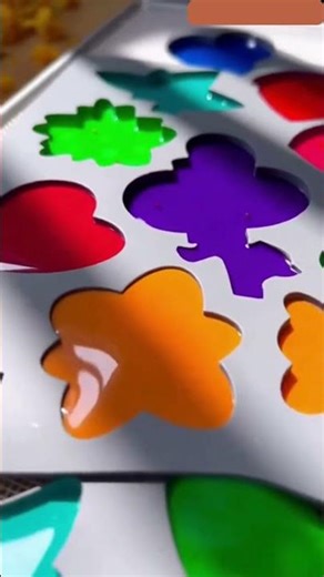 🌈 DIY Bioplastic Suncatchers – Eco, Fun & Colorful!