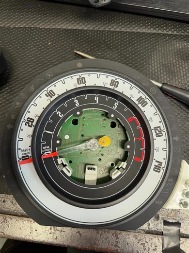 Electromec Vehicle Electrical Specialists | 🚗 Fiat 500 LCD Display Replacement – Supplied & Fitted by Electromec Is your Fiat 500 LCD display flickering, fading, missing pixels, or... | Instagram