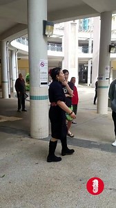 (Hong Kong) Mad woman on the loose on the 1st day of Chinese New Year | Singapore Incidents