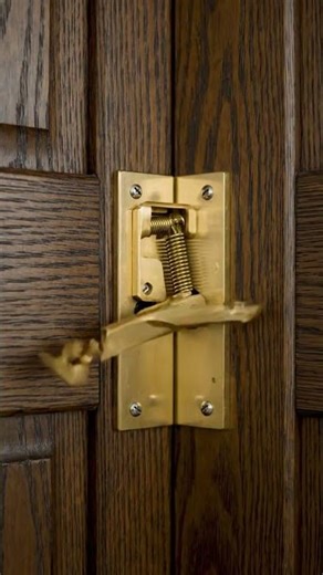 Watch This Door Lock Itself Over and Over!