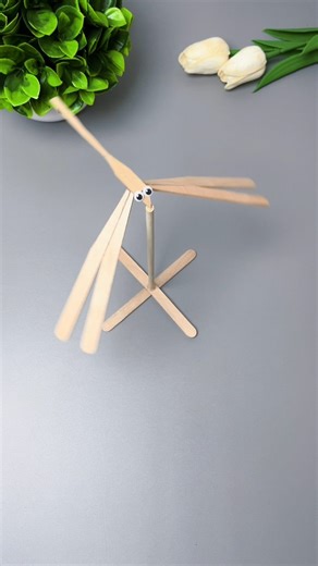 Crafti Master | Make a spinning wooden dragonfly using popsicle sticks. It's simple, fun, and kids love it! #ParentChildCrafts #Handicrafts | Instagram