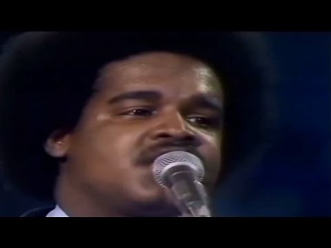 The Stylistics - Betcha By Golly Wow (Live) [HD Widescreen Music Video]