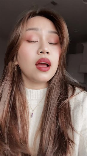 "𝓘𝓽'𝓼 𝓡𝓸𝓷𝓪 𝓑𝓮𝓮" (@its_ronab)’s videos with Die On This Hill - SIENNA SPIRO