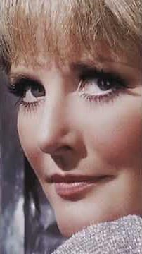 Downtown - Petula Clark (1965)