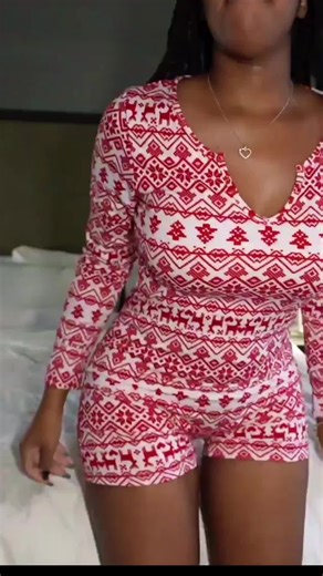 Female trucker story time : weird male fan #kokosjourney #fyp #truckdriver #truck #femaletrucker