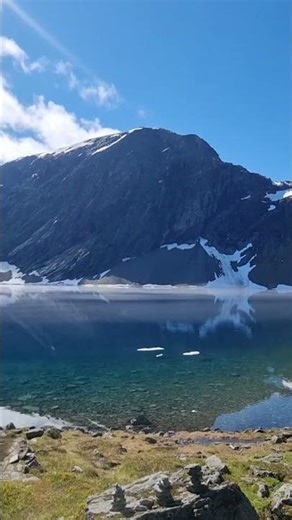 Exploring Norway’s Landscapes 🇳🇴 Pure Nature & Calm Views #landscapesshorts #viralshorts