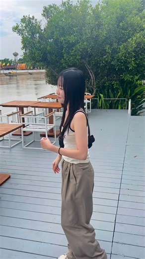 60K views · 4.5K reactions | Two Cute Thai Girls Wearing Chud Thai Visit Ayutthaya Historical Park . Credit: care_unna | Thai Culture to the World | Facebook