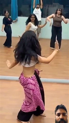 #dance #bollywood #bellydance 🥳🤩