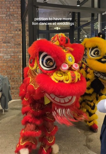 Lion Dance Traditions at Weddings