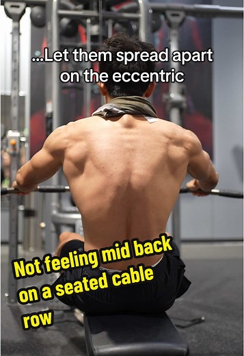 If you’re struggling to feel your mid back / traps on the seated cable row, here’s the breakdown. #fyp #fitness #gym #bodybuilding