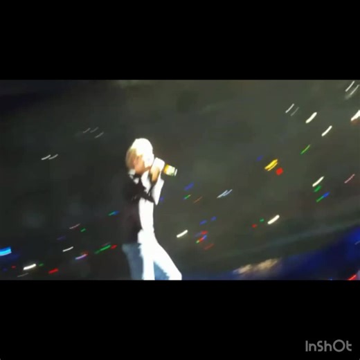 One Direction Performs Act My Age