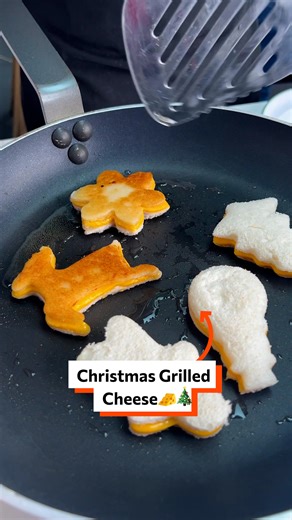 Christmas grilled cheese 🧀🎄 | Twisted