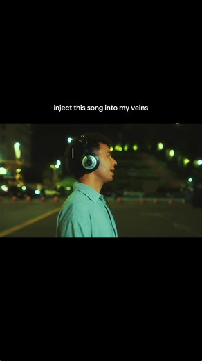 Best GIF Wins: Comment Challenge for Electronic Remix