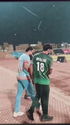 A video of Shoaib Malik & Irfan Pathan shaking hands at the 2026 Double Wicket Tournament went viral