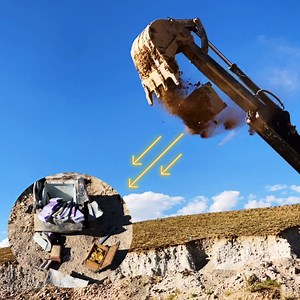 The treasure I found with the scoop is incredible | The Best Archaeologist