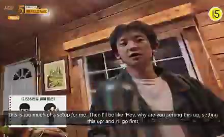 260401| Travel the World on EXO's Ladder S5; EP5CHANYEOL and KYUNGSOO had a pair secret mission (swap clothes 3 times without the others knowing). They used hidden marks on their portraits to find each other 🍒: It's you?!🐧: Pair mission?👤: It’s not done alone, but in pairs👤: You know the game zone? You just have to leave a mark on your own portrait there🍒: So only me and that person will know the mark, right?👤: Yes🐧: Let's mark all the other members’ portrait too!🍒: let’s do it🍒: We can