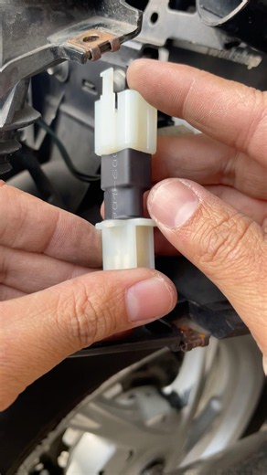Soket PnP anti error lampu rem
