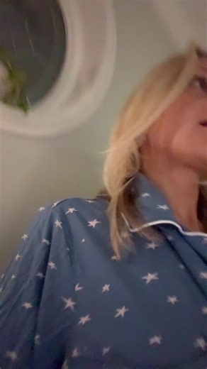 yesIITTSSme on IG (@yesiittssme444)’s videos with som original - Thelyrics