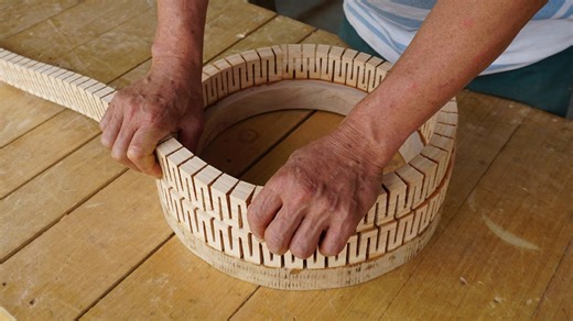 Craftsman’s Skillful Hands Create Stunning Wood Lamp Designs