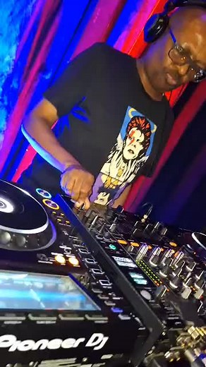 UNCLE VINNY DA VINCI #housemusic #legend #goodmusic #goodvibes #🔥