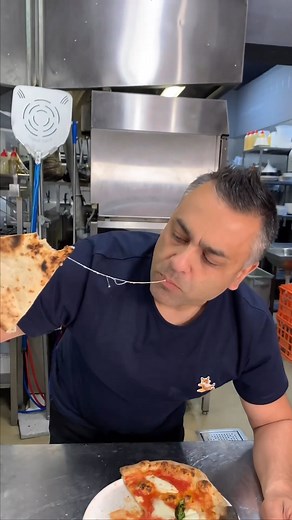 16K views · 500 reactions | Learn the secrets of award-winning Margherita pizza with 400 Gradi founder @johnny.di.francesco! | 400 Gradi Australia | Facebook