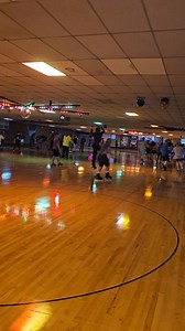 Night 2 Steel City Shuffle and the skaters were picking up the pace!! #rollerskating #quadsquad #classicrock #genx #oldschool #shuffleskate #shuffleskating | Jesse Muoio