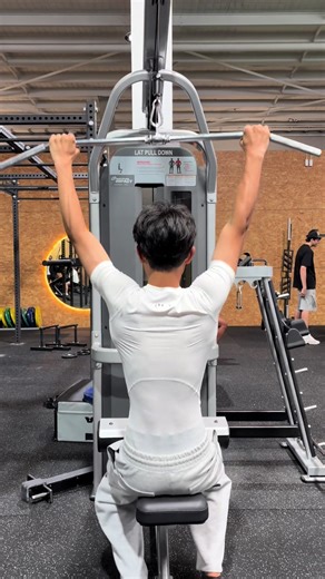 Effective Four Set Pull-Up Routine for Strength