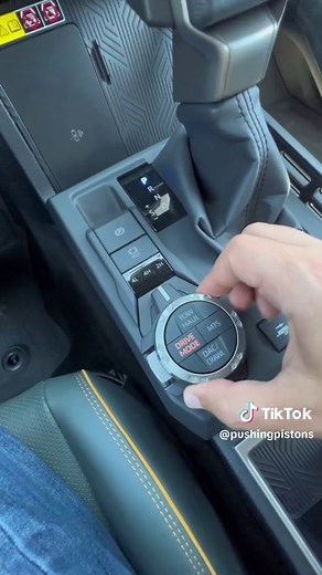 Replying to @farhanxrasheed if someone finds a 2025 Toyota 4Runner let me know 🙋🏻‍♂️