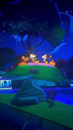 Mickey & Minnie’s Runaway Railway 🍉 Adorable Picnic Scene! #disney #ride #shorts