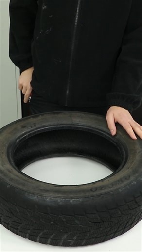 Diy Chicken Tire Feeder | Nifty & Thrifty