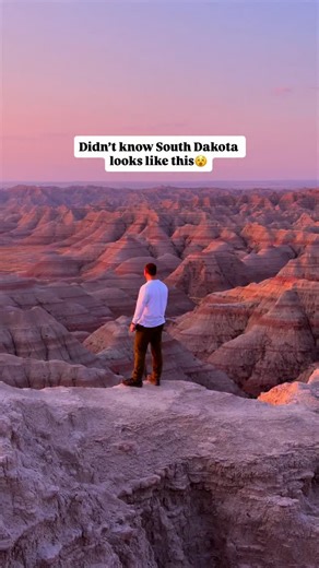 Ever been to South Dakota?! SD is full of rugged beauty, iconic monuments, and underrated gems. Here’s a 5 day road trip itinerary to help you plan 🚗✨ 📍 Day 1 to 2 Badlands National Park 🟢 Drive the Badlands Loop Road for overlooks like Big Badlands and Pinnacles 🟢 Hike Notch Trail 1.5 miles roundtrip for dramatic canyon views 🟢 Sunset at Panorama Point is unforgettable 📍 Day 3 Custer State Park 🟢 Wildlife Loop Road is 18 miles with bison, pronghorn, and prairie dogs 🟢 Cathedral Spires T
