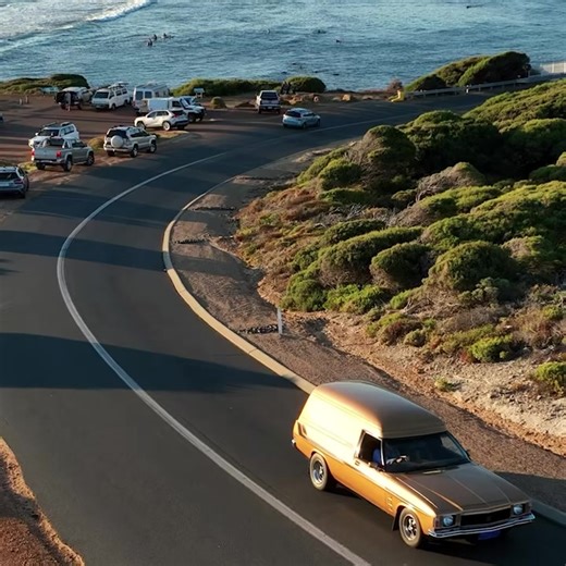 30K views · 553 reactions | Sun’s out, boards out… Classic rides & coastal tides  : DG Imagery #WeekendWaves #WesternAustralia #WestOz #WestIsBest #ThisIsWA #WA #WAsurfers #SurfingWA | Surfing Western Australia | Facebook